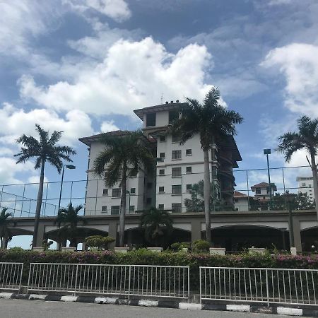 Mahkota Hotel Homestay Malacca Exterior foto